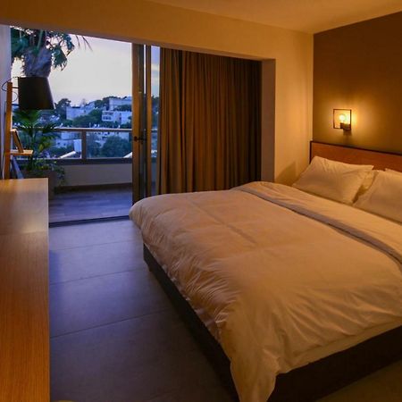Luxury Suites By Notaly Ariel Haifa Exteriör bild