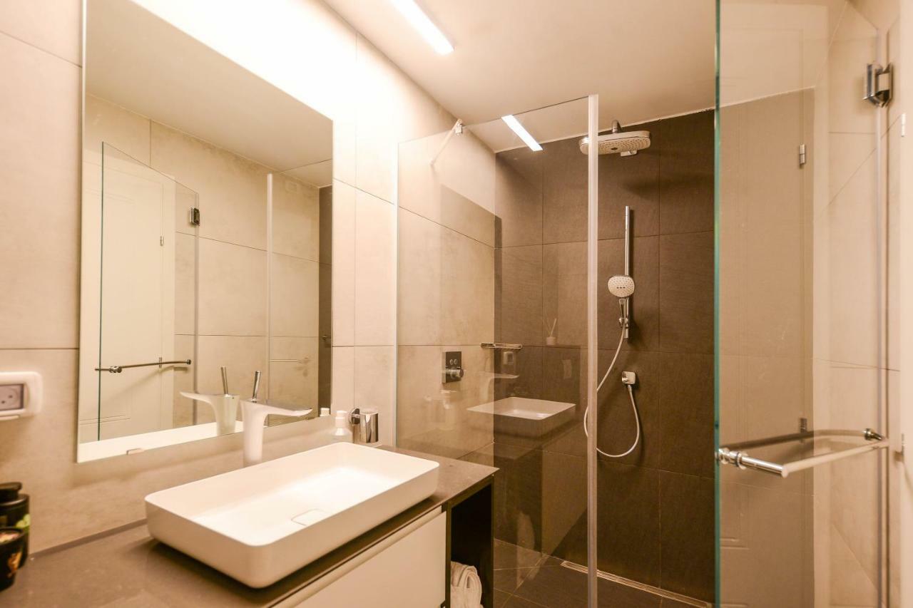 Luxury Suites By Notaly Ariel Haifa Exteriör bild
