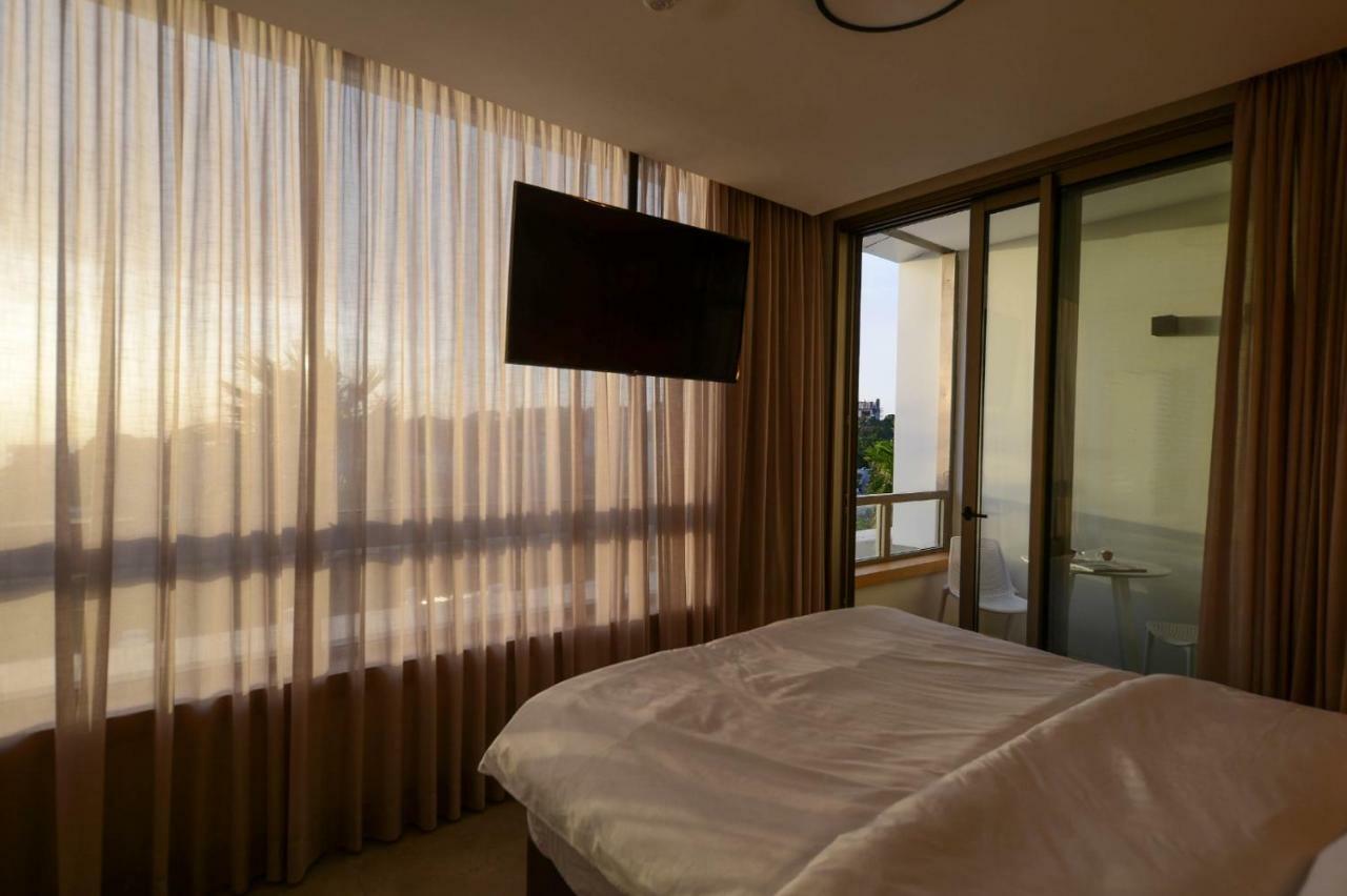 Luxury Suites By Notaly Ariel Haifa Exteriör bild