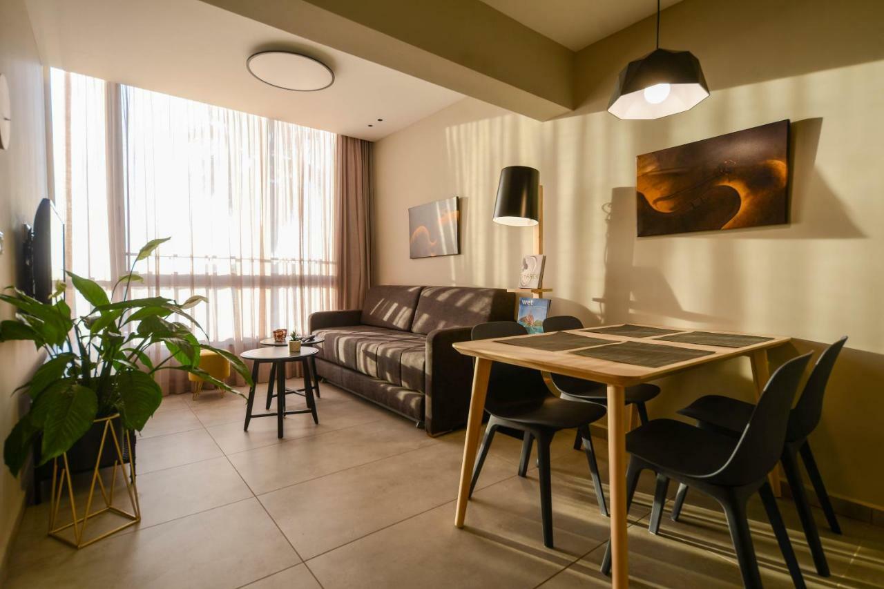 Luxury Suites By Notaly Ariel Haifa Exteriör bild