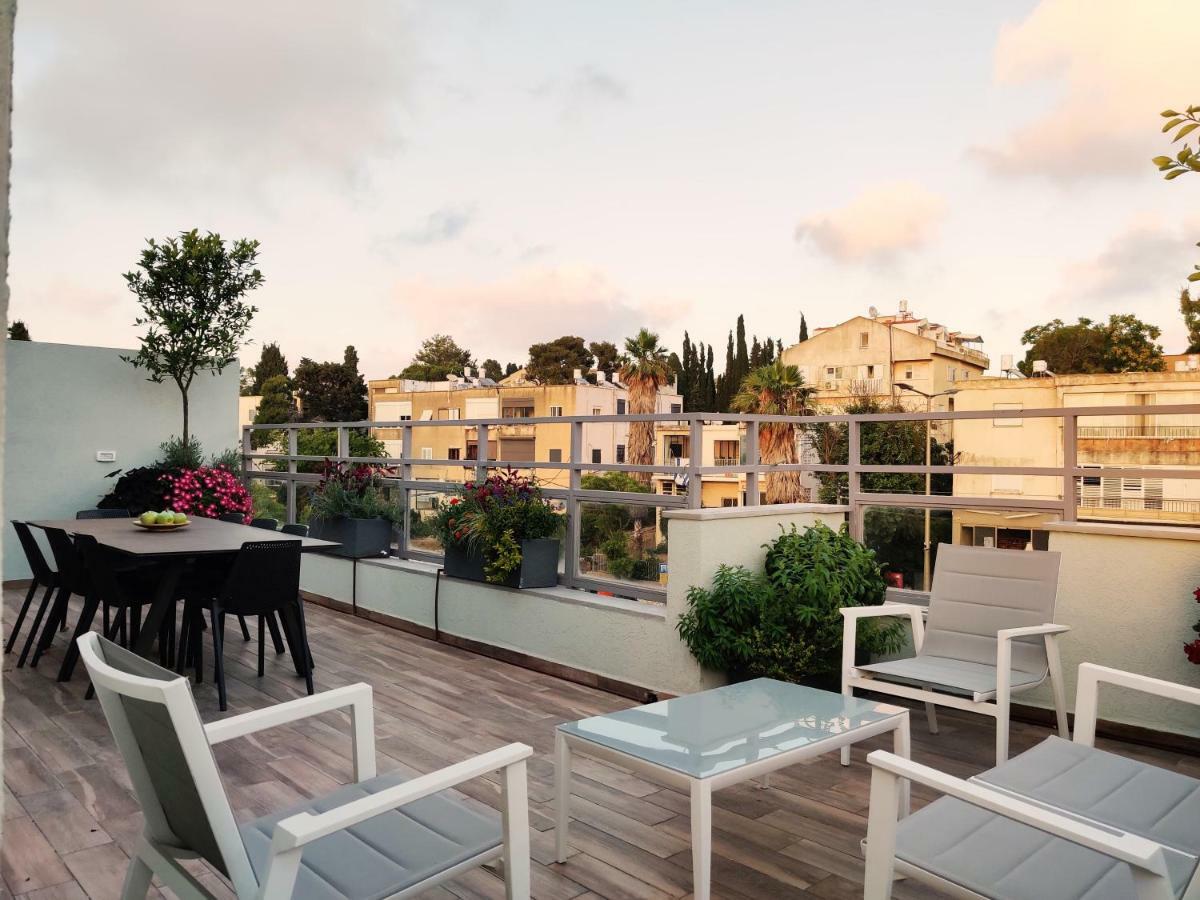 Luxury Suites By Notaly Ariel Haifa Exteriör bild