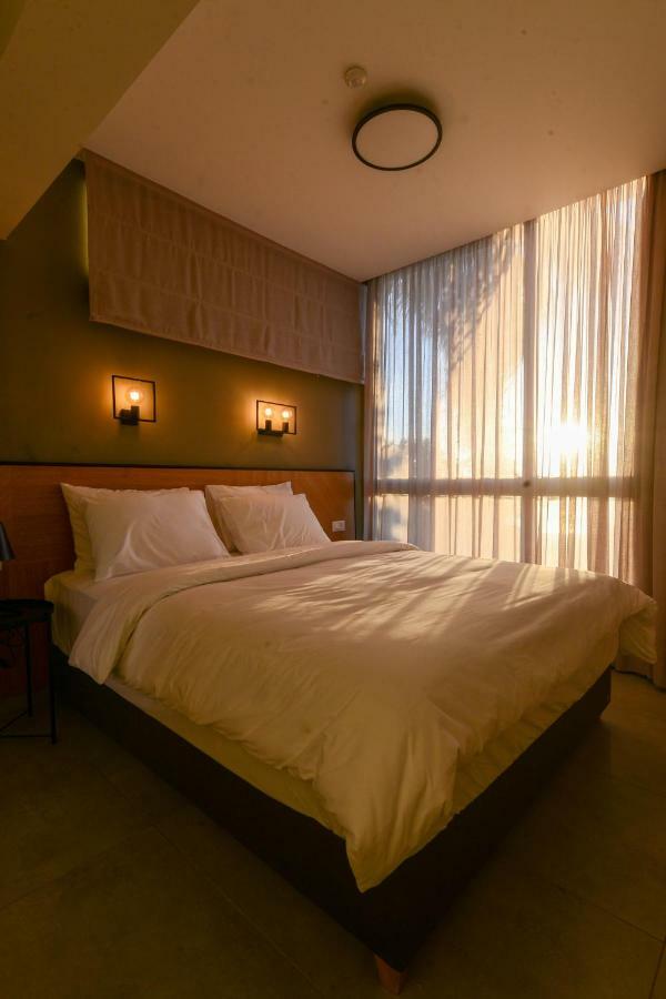 Luxury Suites By Notaly Ariel Haifa Exteriör bild