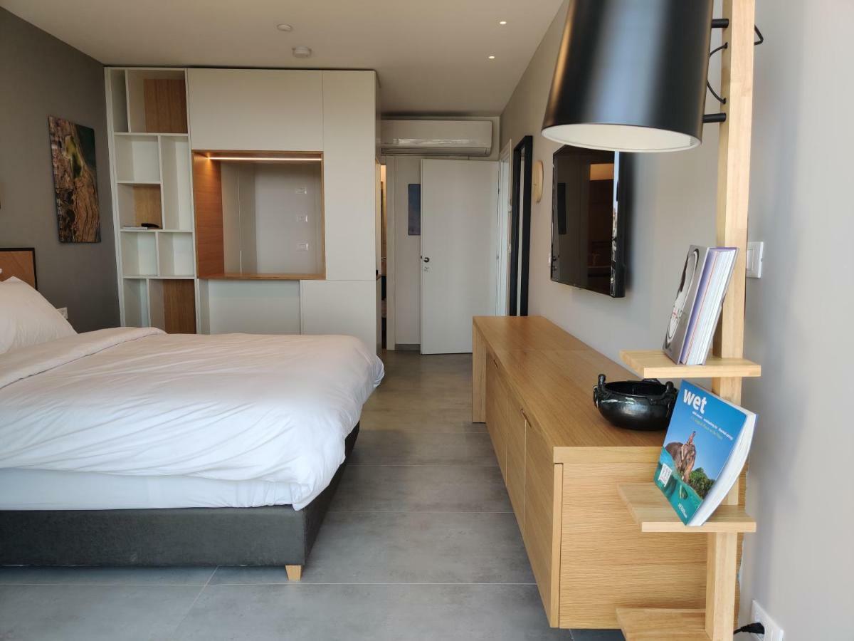 Luxury Suites By Notaly Ariel Haifa Exteriör bild